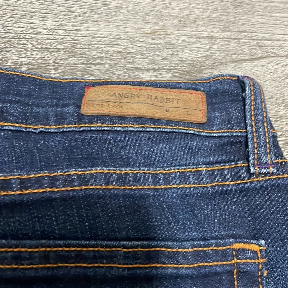 Angry Rabbit Jeans Bootcut Size 31 distressed - Picture 5 of 7